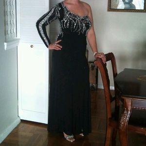 Black one shoulder dress